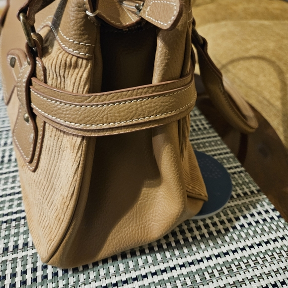 🛍 EUC TOMMY HILFIGER Mustard Corduroy & Leather Satchel - Picture 3 of 4